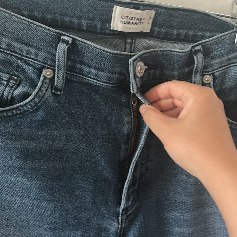 Citizen of Humanity Skyla Mid Rise Cigarette in charisma. Size 30 - Picture 5 of 8